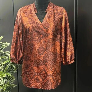 Liz Claiborne 3/4 balloon sleeve,lettuce ruffle V-neck,loose fit,slit side,silky